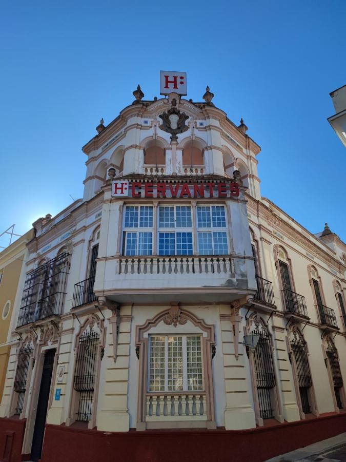 Hotel Cervantes Badajós Exterior foto