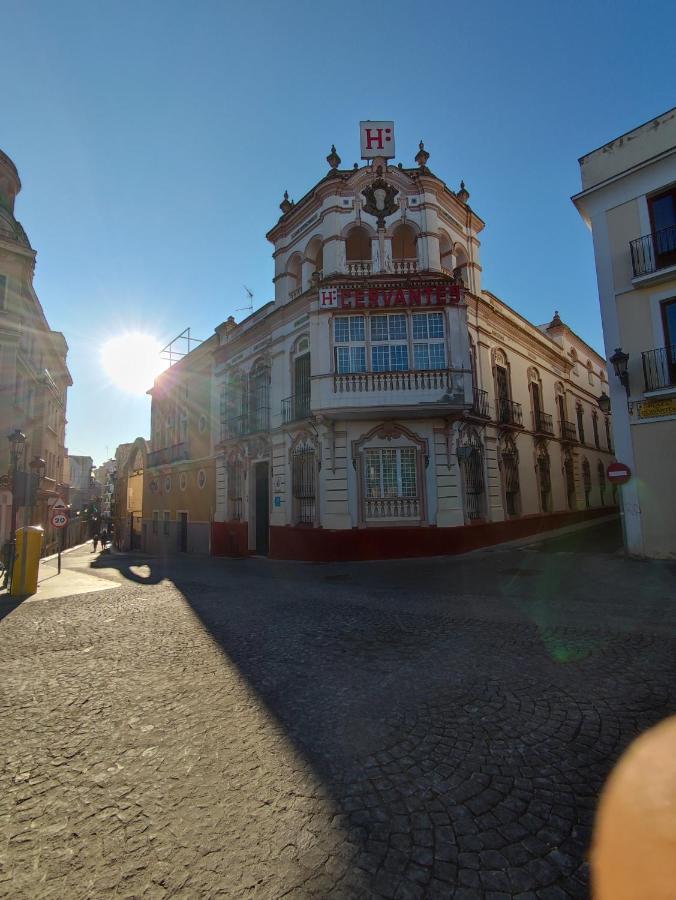 Hotel Cervantes Badajós Exterior foto